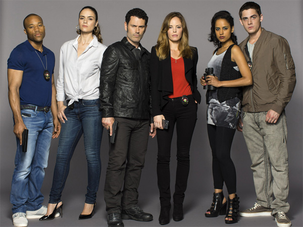 Policias Encubiertas Promo Pic - Gran Estreno - Cast